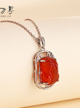 红玛瑙S925银精雕貔貅吊坠