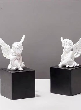 现简约书挡书立摆件样板间书房装饰品创意人物雕塑书档