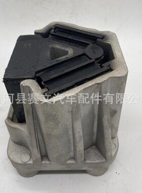 1001060-Y989/A解放J6驾驶室后悬置发动机支撑橡胶支座缓冲胶垫