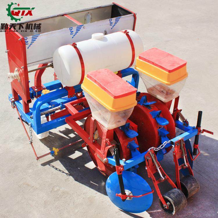 液压升降花生专用覆膜播种施肥滴灌一体机膜上打孔点播机,淘宝优惠券,粉丝福利购,淘宝优惠卷