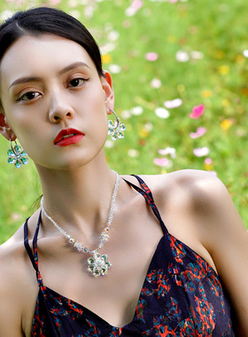 想容2021新款纯银水晶莲花项链花朵吊坠气质短款锁骨链女颈链配饰