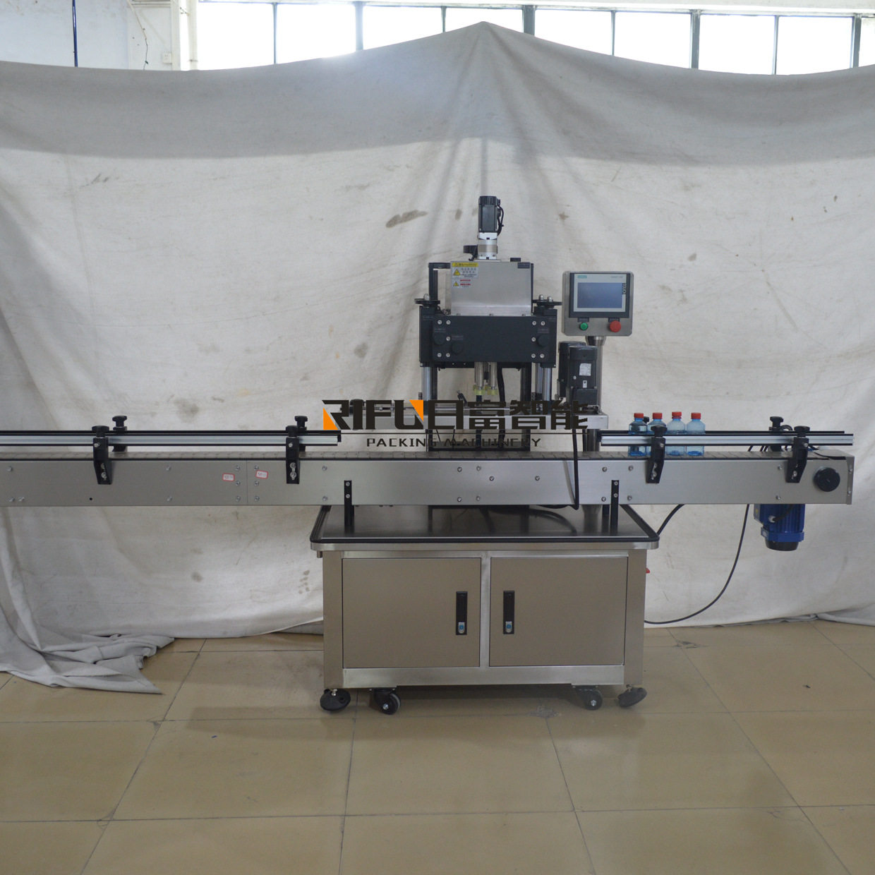 白酒饮料液体灌装机 卸妆水爽肤水灌装线 豆奶椰汁灌装生产线,淘宝优惠券,粉丝福利购,淘宝优惠卷