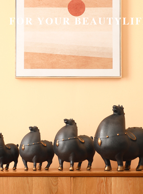 创意摆件客厅桌面动物马招财陶瓷家居装饰摆设品