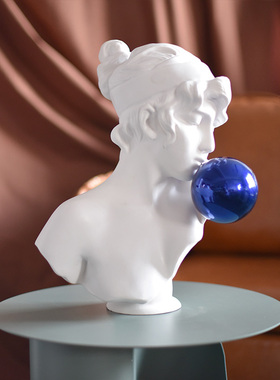 现简约金色蓝色吹泡泡少女孩轻奢雕塑软装饰品