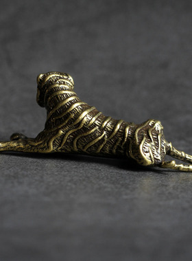 实心纯黄铜办公桌面小摆件生肖虎古铜茶宠饰品礼品手把玩件