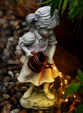 花园装饰摆件女孩太阳能灯庭院景观灯户外装饰小夜灯院子阳台布置