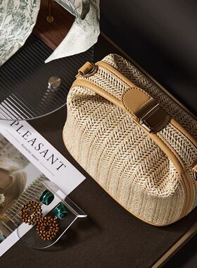 样板房衣帽间复式古典风软装中古架织木质展示编桌面摆件