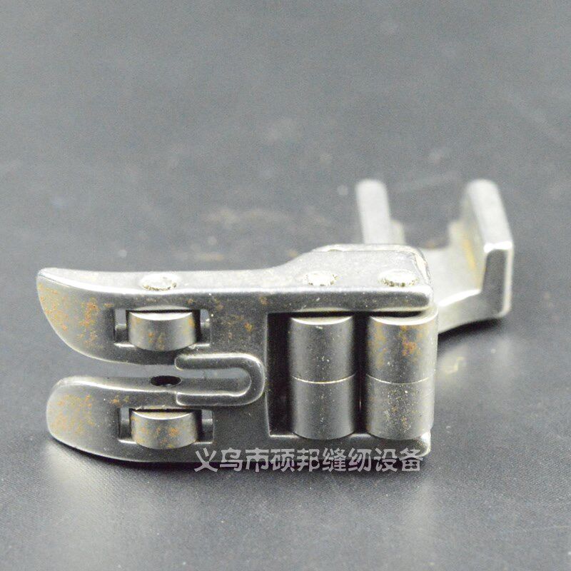 SPK-3滚轮压脚 缝纫机平车带轴承滚轮压脚/皮革涂层面料专用压脚 - 图1