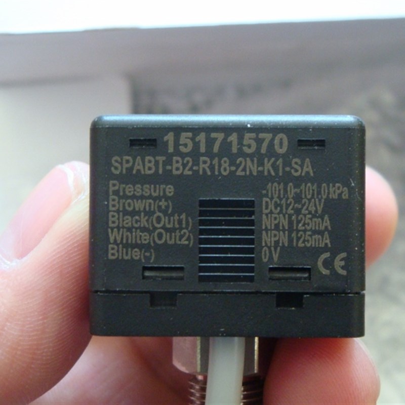 全新原装FESTO 数显压力表 SPABT-B2-R18-2N-K1-SA 15171570 - 图2