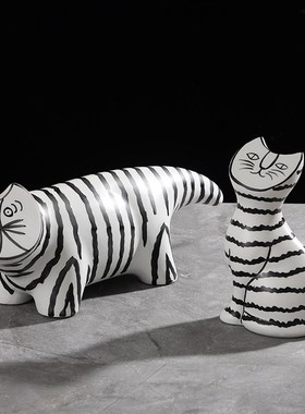 创意轻奢平脸猫条纹陶瓷摆件现代家居软装样板房售楼处饰品工艺