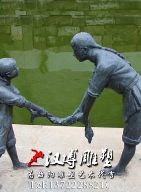 玻璃钢铸铜雕塑民俗文化雕塑鸡公车人物雕塑户外公园小镇景观雕塑