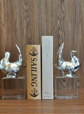 简约现代轻奢电镀银陶瓷孔雀水晶底书档书靠书立家居书房软装摆件