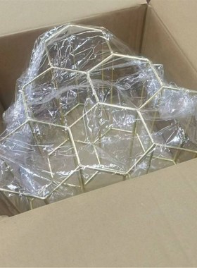 铁艺红酒架创意六孔红酒展示v架摆件葡萄酒架客厅酒吧酒柜蜂巢酒