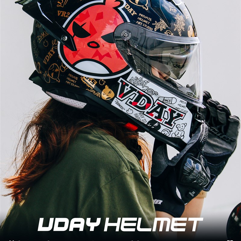 VD威帝头盔赛道3C认证摩托车大尾翼竞技蓝牙全盔防雾四季保暖男女 - 图0