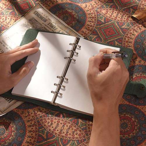 疯马皮手账本A6随身携带商务记事本带笔插收纳本子真皮手账本 - 图0