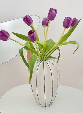 陶瓷杨桃花瓶摆件客厅插花创意白色鲜花中式高级感复古干花轻奢大