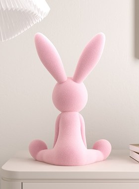 现代简约卡通公仔坐姿兔子摆件高级感客厅L电视柜入户玄关装饰品