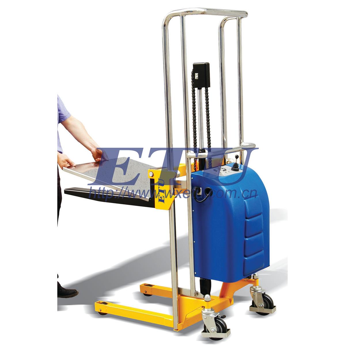 ,专业定制轻型电动堆高车|迷你堆高车|轻型电动堆高车 - 图2