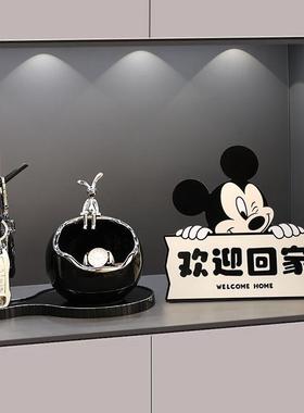 高级感软装入户门口玄关钥匙收纳摆件客厅电视鞋柜香薰装饰画摆台