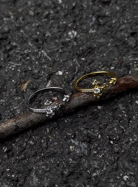 复古时尚钻十字架鸢尾花戒指2025