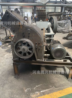 小型移动风化石锤式粉碎机鹅卵石锤式锤式建筑材料破碎机