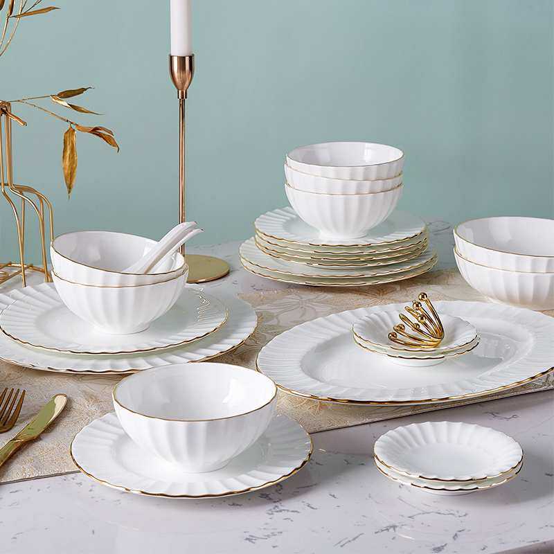 高淳陶瓷骨瓷餐具套装碗碟中式家用瓷器浮雕轻奢陶瓷纯白盘子,淘宝优惠券,粉丝福利购,淘宝优惠卷