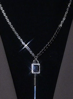 黑色水晶锁吊坠项链2022年新款潮气质轻奢高级感锆石毛衣链饰品女