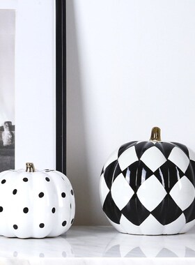 现代简约黑白格纹波点南瓜摆件客厅电视柜酒柜样板房玄关家居装饰