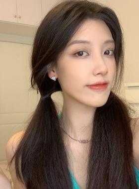 小巧耳钉女日常通勤云朵不对称耳环学生可爱耳饰蚊香盘无耳洞耳夹