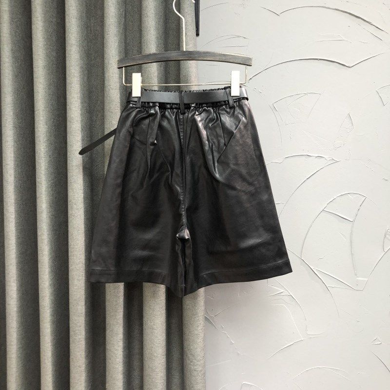 黑色PU皮休闲五分短裤女春季新款时尚宽松洋气半松紧腰阔腿中裤潮,淘宝优惠券,粉丝福利购,淘宝优惠卷