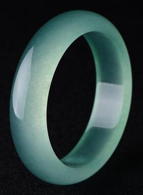 新坑翠色玉镯冰种飘花玉手手镯