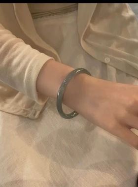 玻璃天山翠粗款圆条玻璃镯手镯