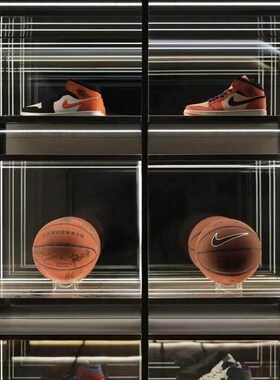 简约现代样板间儿童房篮球主题摆件运动风男孩房篮球鞋创意装饰品