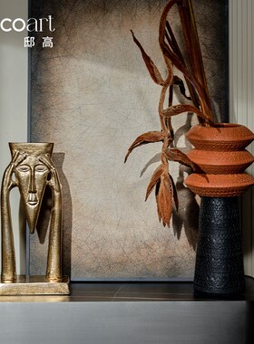 民宿酒店复古侘寂风大理石马头摆件法式烛台装饰软装高级氛围布置