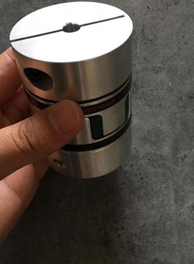 德国R+WEK450梅花联轴器/钢/减震垫块/缓冲胶圈/64shD墨绿色