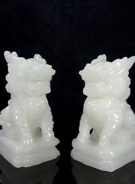 天然玉石麒麟摆件纯手工雕刻玉石麒麟招财镇宅客厅电视柜酒柜装饰