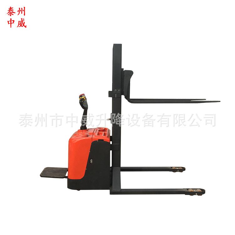 1吨2吨宽支脚电动堆垛机集装箱托盘装卸车自走式电动堆高叉车 - 图3