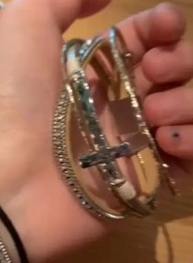 毛绒pu手链多层十字架手链女波西米亚风轻奢微镶钻磁扣手镯男PU皮