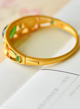 925银镀金镶嵌天然碧玉手镯宫廷风精雕梅花古典优雅气质古装手饰
