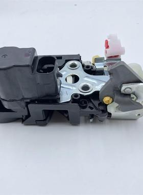 汽车配件门锁总成7121008032适用于汽车雷斯特门锁总成控制器