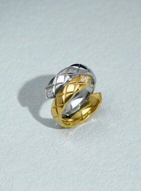 素圈菱纹戒指双拼色镶钻指环女简约冷淡风金属食指戒轻奢个性戒环