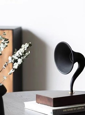 轻奢摆件高端家居饰品现代复古留声机黑胶唱片欧式创意客厅装饰品