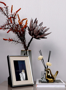 样板房茶几床头柜装饰品摆件高级感软装花艺杂志香薰轻奢现代家居