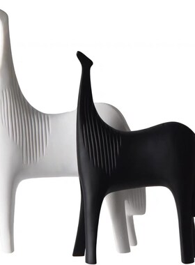 现代工艺a简约抽象马动物书柜酒柜客厅样板房间软装饰品电视柜玄