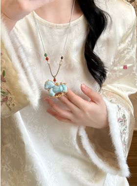 「颈上丹青」双面宋锦小马吊坠项链女款新中式国风毛衣链挂绳配饰