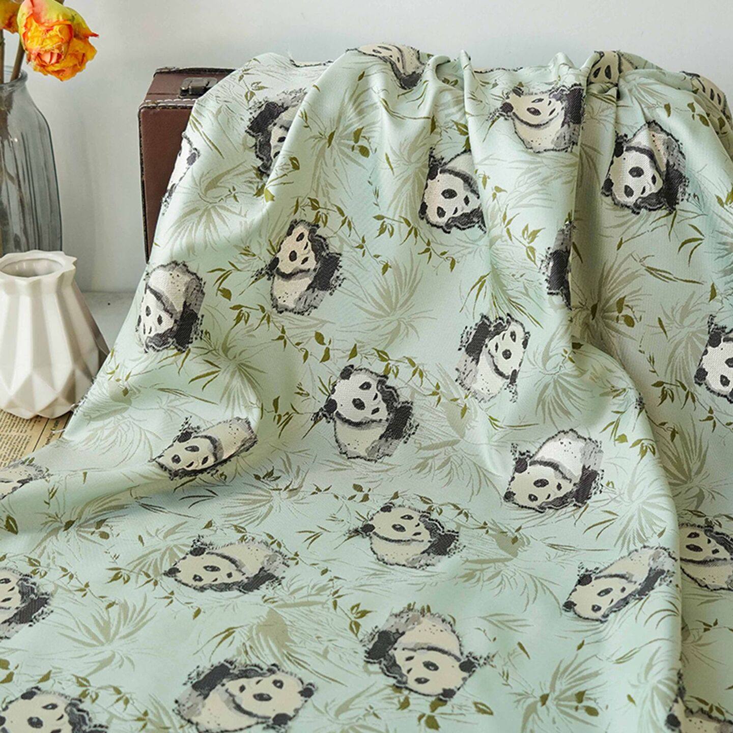 国风色织熊猫四件套床品装饰面料新中式马甲可爱童装拜年服提花布,淘宝优惠券,粉丝福利购,淘宝优惠卷