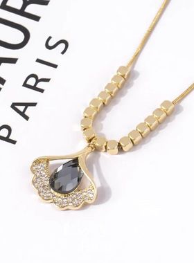 项链女2022年秋冬新款银杏叶毛衣链小众设计感冷淡风气质轻奢颈链