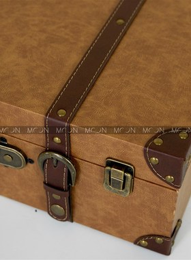 MOON慕空间样板房衣帽间收纳盒摆件皮革行李箱售楼部展厅软装饰品