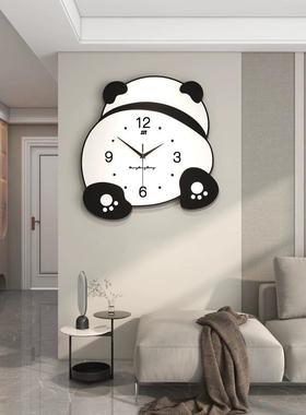网红创意熊猫挂钟客厅家用时尚装饰画钟表简约发光时钟高级感挂墙
