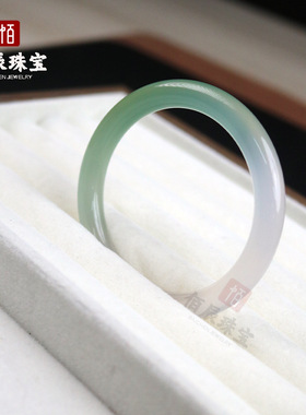 冰种玉髓半水半水油青色手镯远山黛8MM渐变圆条美人镯厂家